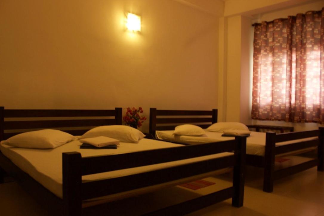 Hotel Senora Kataragama Exterior photo