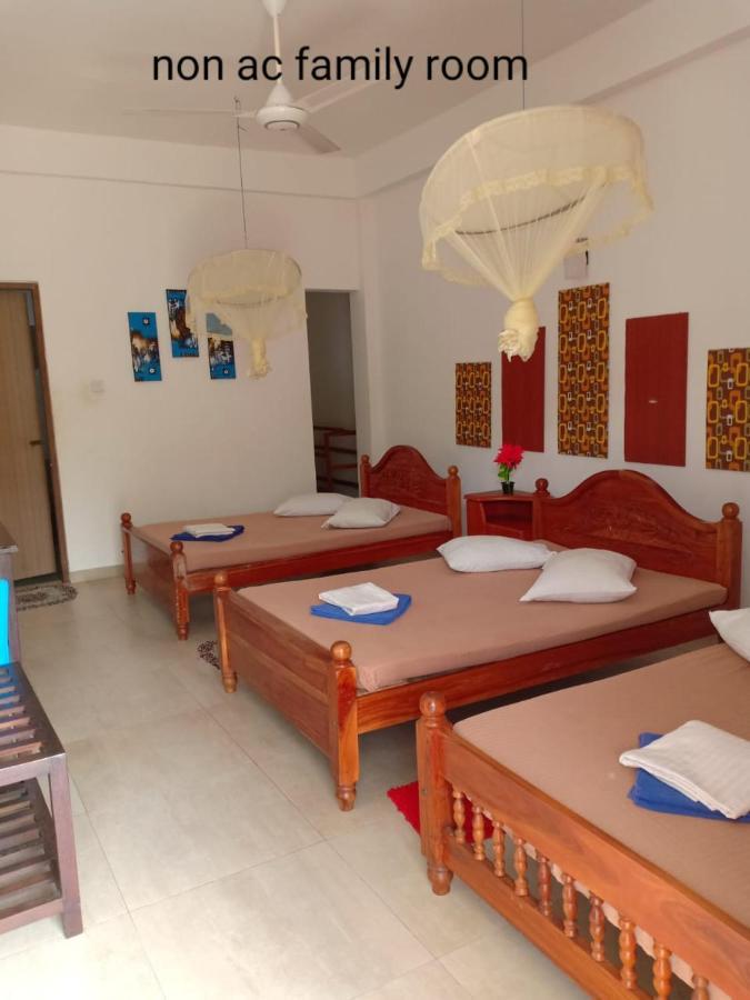 Hotel Senora Kataragama Exterior photo