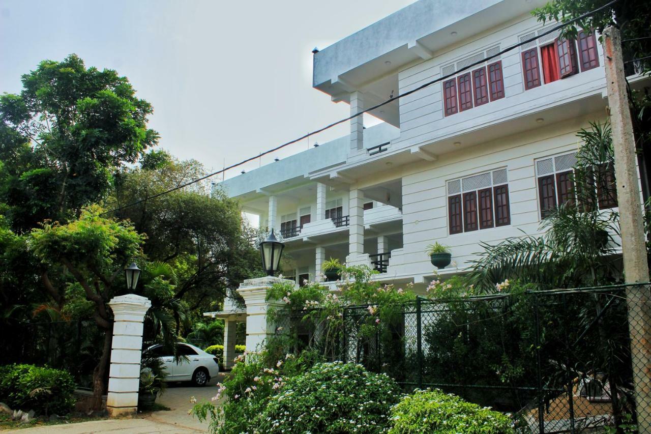 Hotel Senora Kataragama Exterior photo