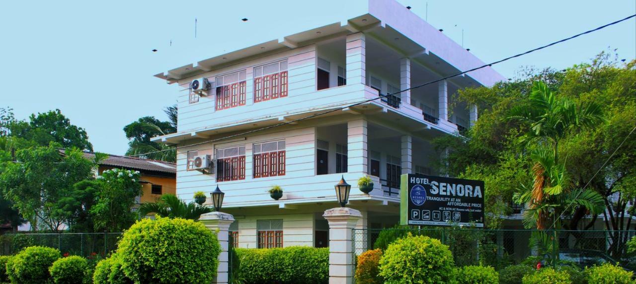 Hotel Senora Kataragama Exterior photo